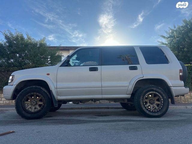 מודעת רכב איסוזו טרופר