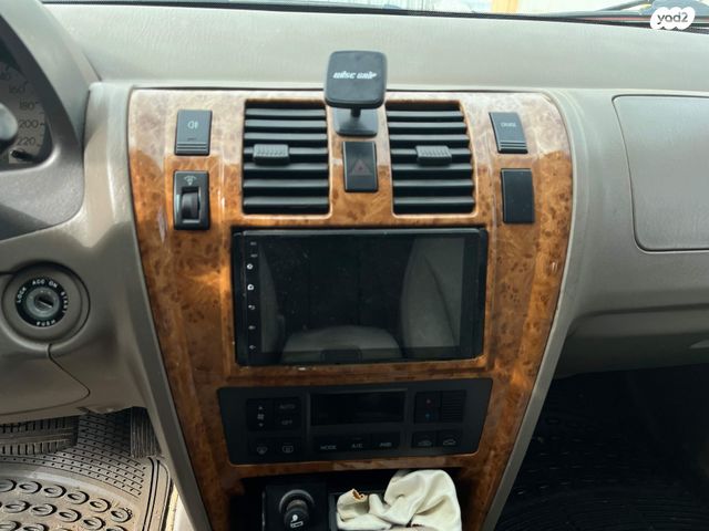 מודעת רכב יונדאי טאראקן