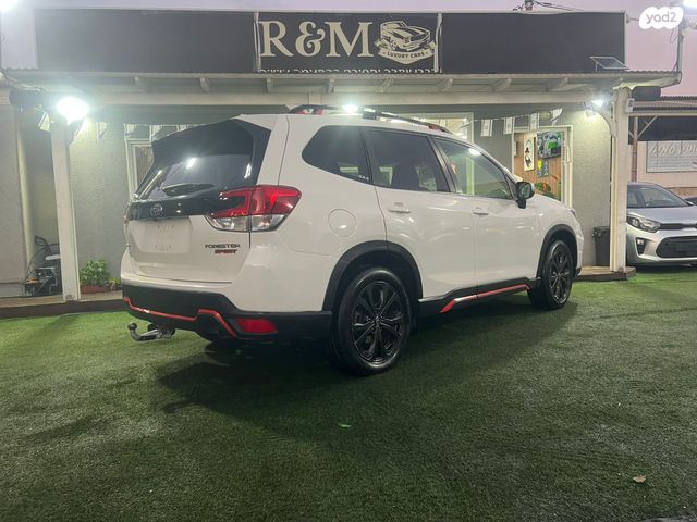 סובארו פורסטר