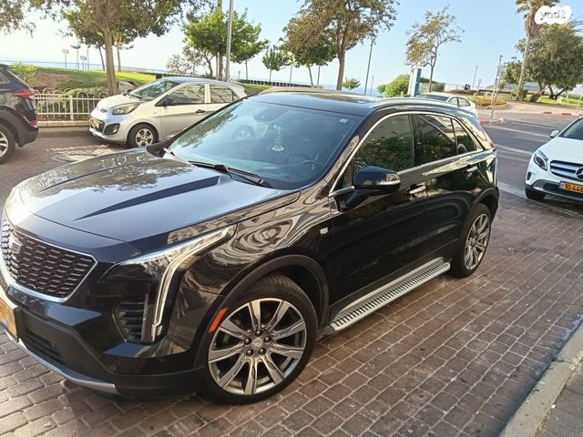 מודעת רכב קאדילק XT4