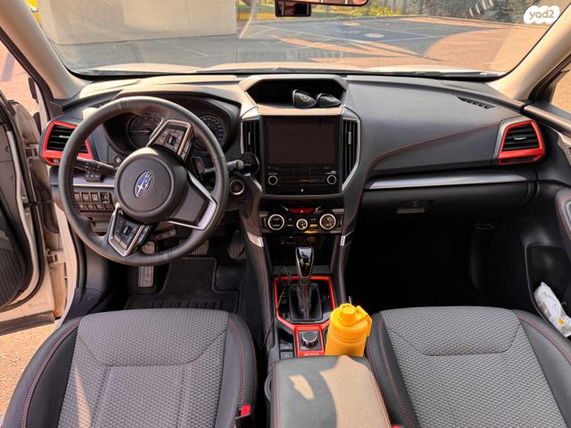 סובארו פורסטר