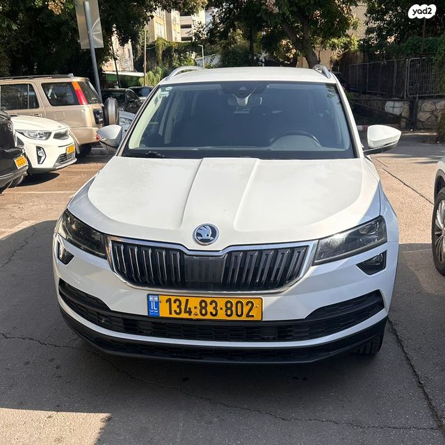 מודעת רכב סקודה קארוק