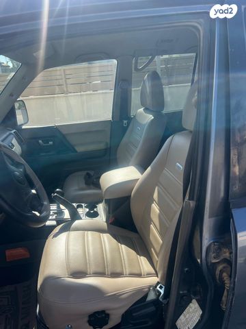 מודעת רכב מיצובישי פג'רו