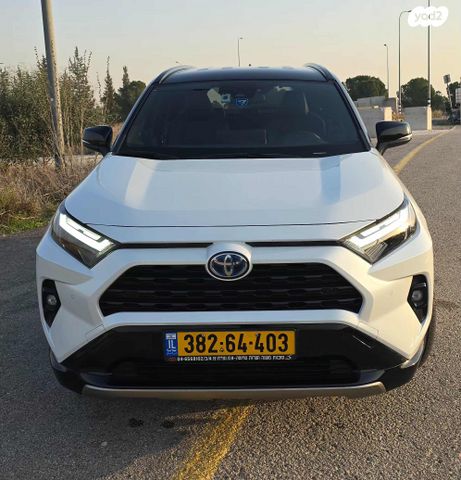 טויוטה RAV4