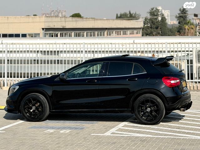 מרצדס-בנץ GLA