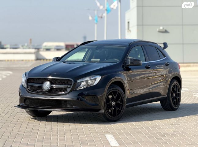 מודעת רכב מרצדס-בנץ GLA