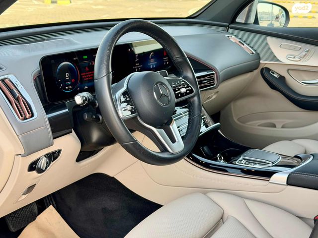 מרצדס-בנץ EQC