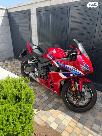 מודעת רכב הונדה CBR650R