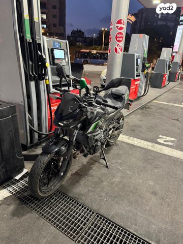 קאוואסאקי Z500