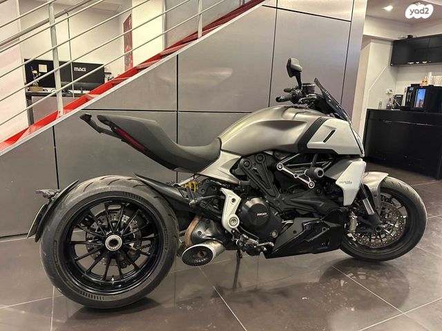 דוקאטי דיאבל 1260