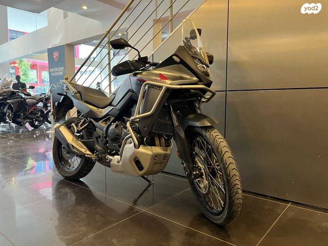 הונדה Transalp 750