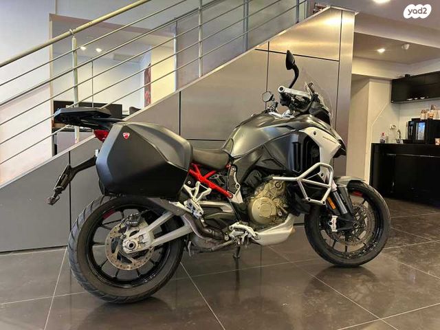 דוקאטי מולטיסטרדה V4s