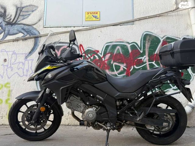 סוזוקי DL650 וי-סטרום