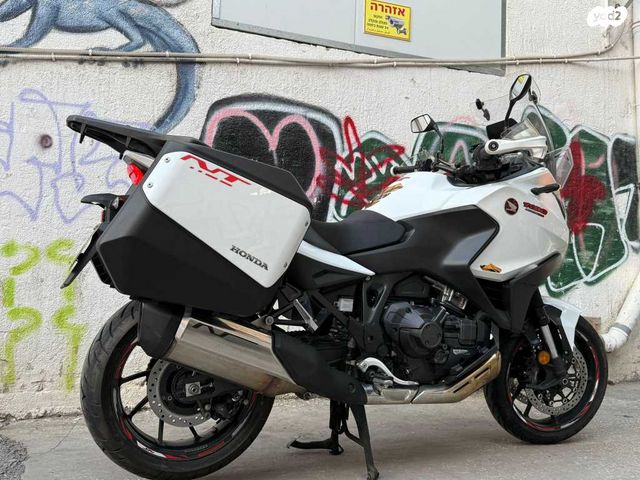 הונדה NT1100