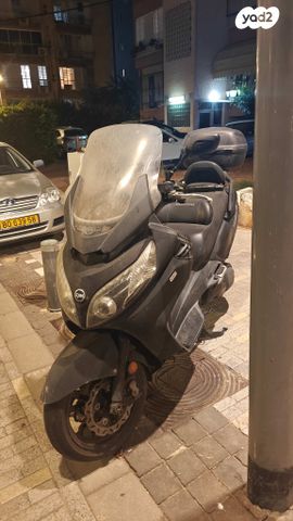 מודעת רכב סאן יאנג מקסים 600