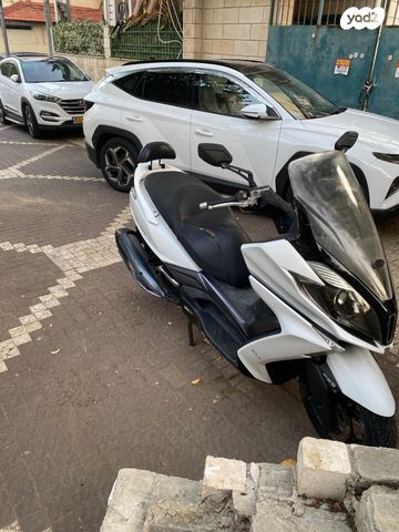 מודעת רכב קימקו דאון-טאון 350