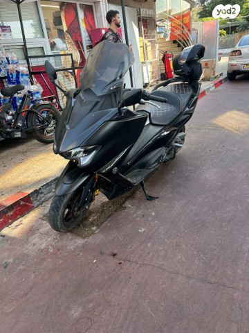 ימאהה Tmax 560 Tech