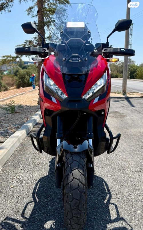 הונדה X-ADV750