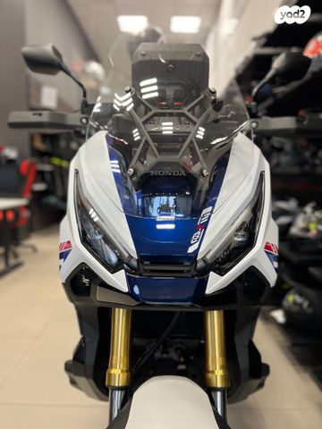 הונדה X-ADV750