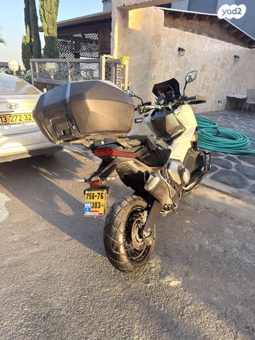 הונדה X-ADV750