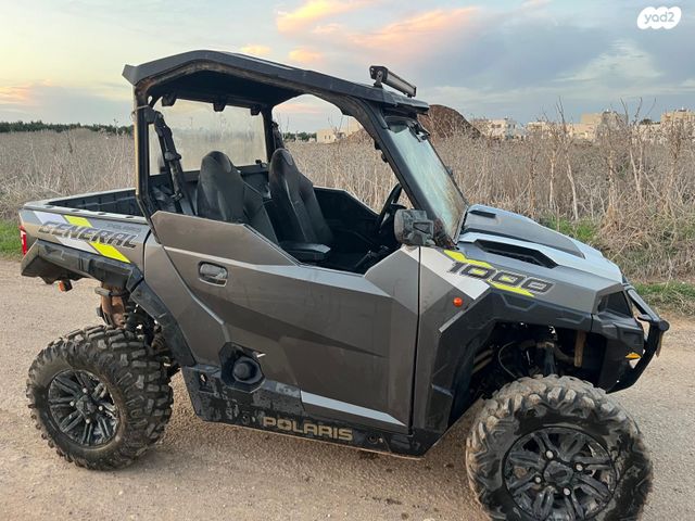 מודעת רכב פולריס