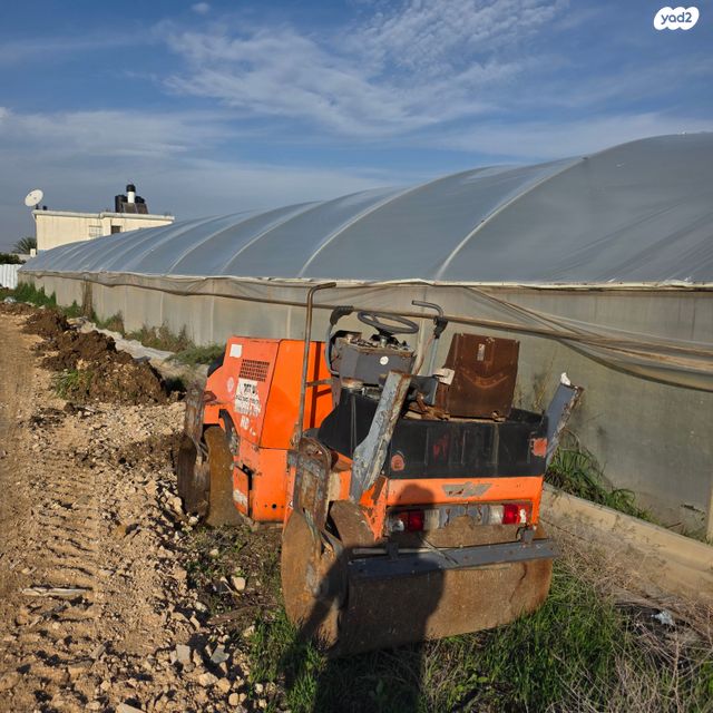 מודעת רכב מכבש