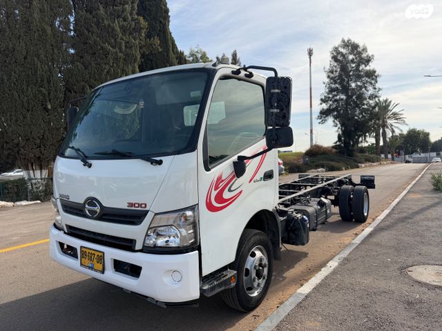 מודעת רכב טויוטה