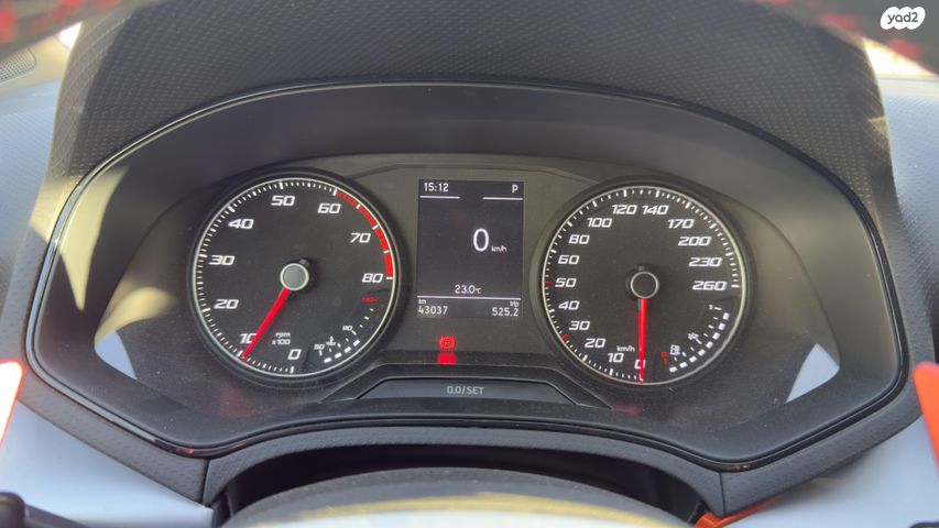 feedItemObj.data.row_1