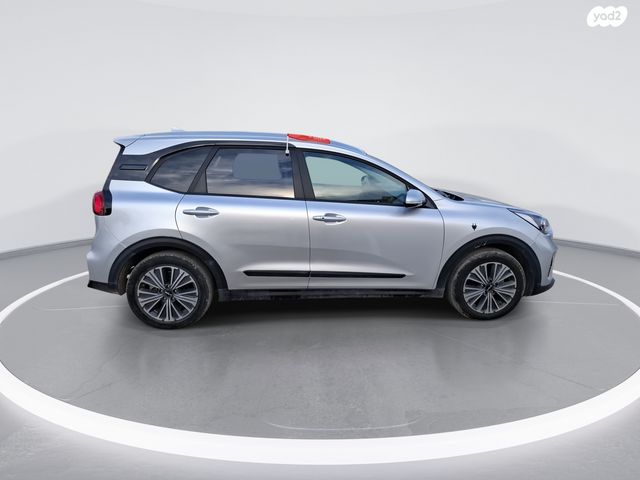 קיה נירו פלוס