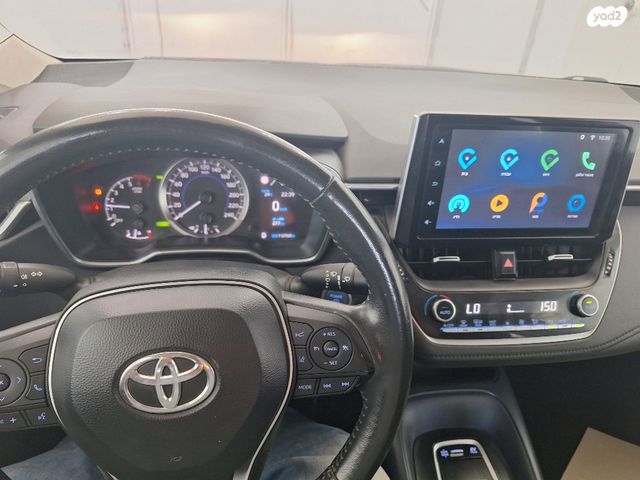 טויוטה קורולה