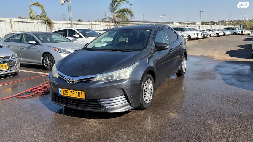 מודעת רכב טויוטה קורולה