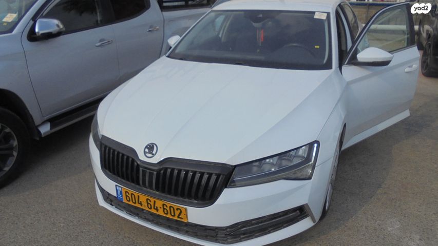 מודעת רכב סקודה סופרב