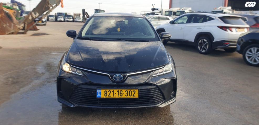 מודעת רכב טויוטה קורולה