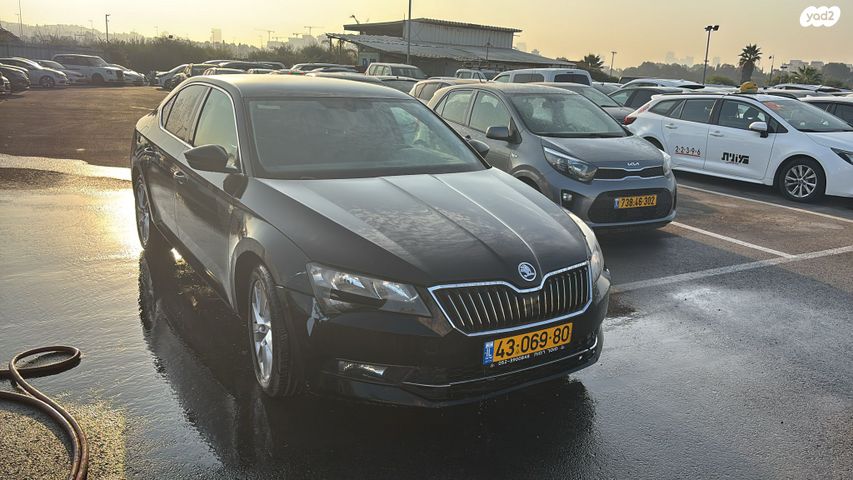 מודעת רכב סקודה סופרב