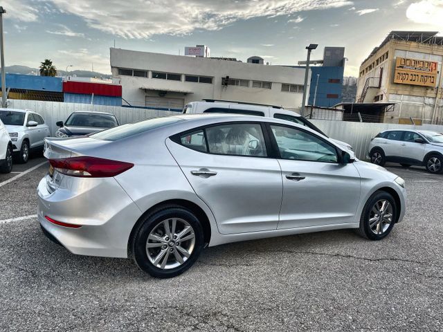 יונדאי אלנטרה