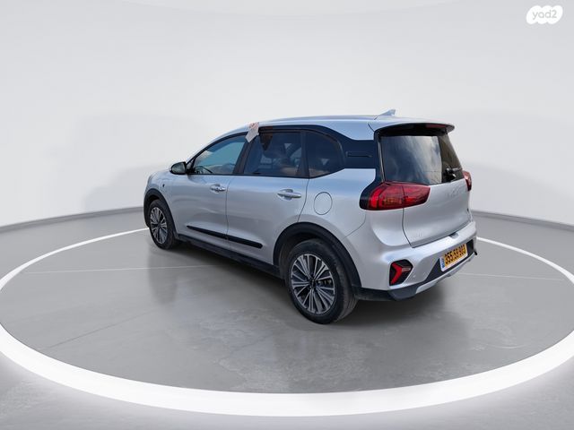 קיה נירו פלוס