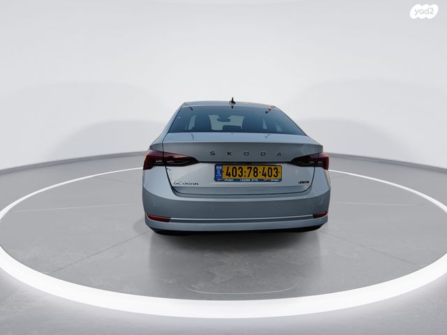 סקודה אוקטביה