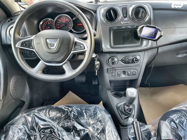 דאצ'יה סנדרו