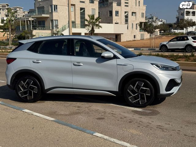 בי.ווי.די אטו 3