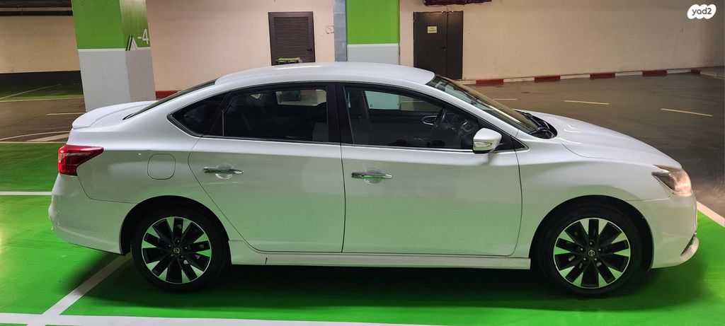 ניסאן סנטרה