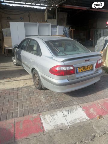 מודעת רכב מאזדה 626