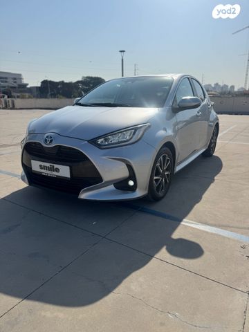 מודעת רכב טויוטה יאריס