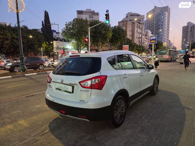 מודעת רכב סוזוקי קרוסאובר