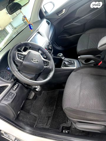 יונדאי אקסנט i25