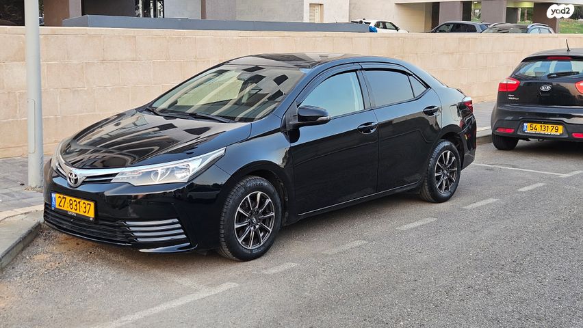 טויוטה קורולה