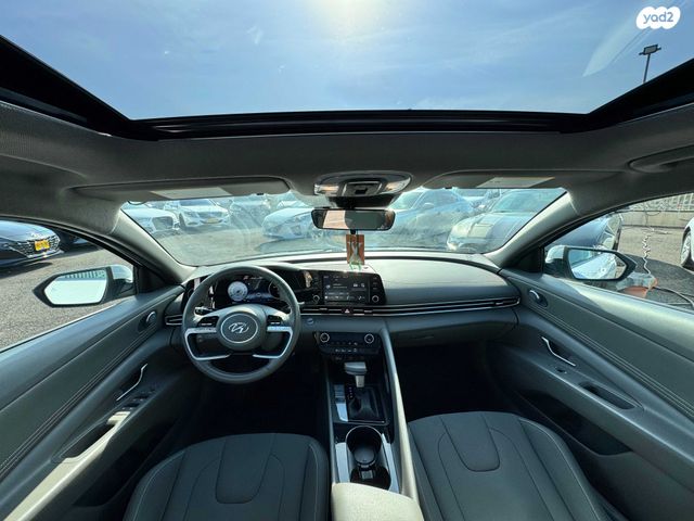 יונדאי אלנטרה