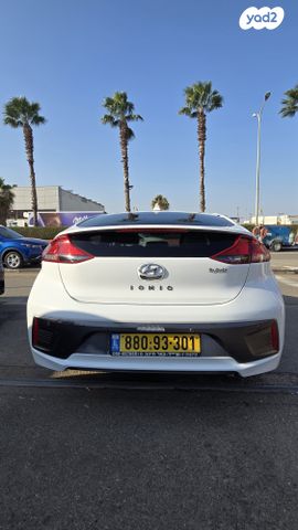 יונדאי איוניק