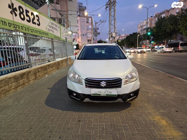 סוזוקי קרוסאובר