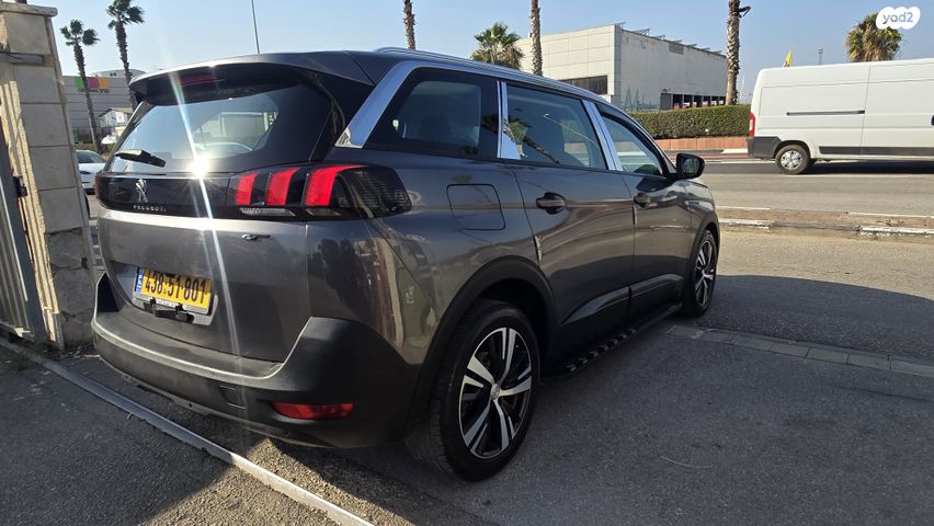 מודעת רכב פיג'ו 5008