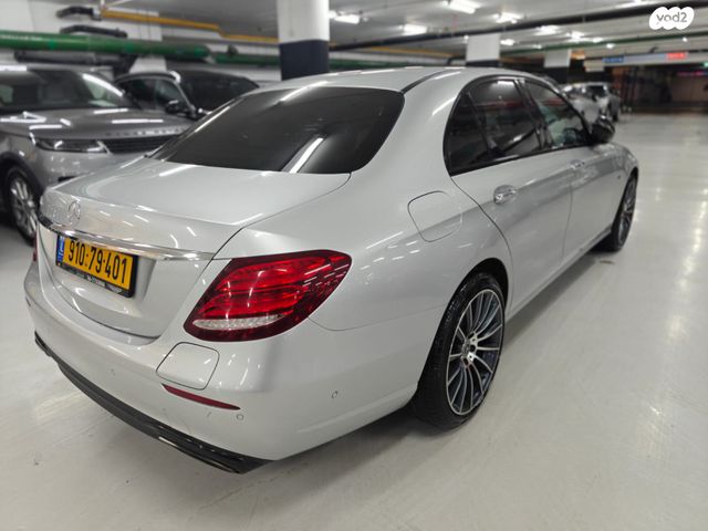 מרצדס-בנץ E-class